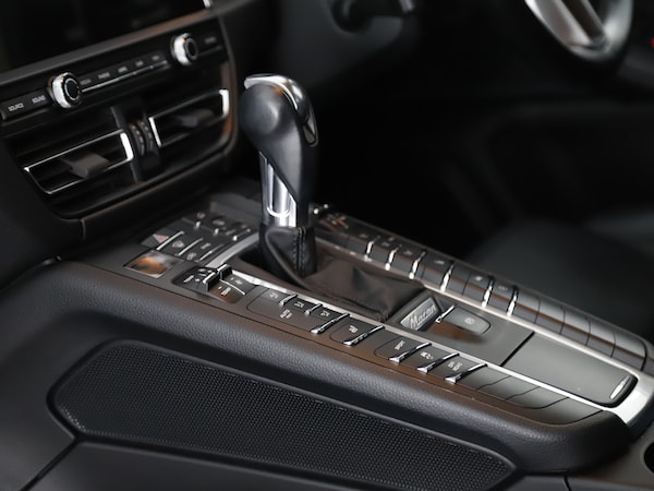 Used Porsche Macan 2020 for sale - 75753405: Photo 43