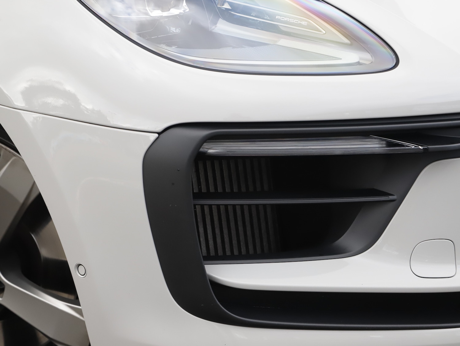 Used Porsche Macan 2023 for sale - 78067964: Photo 11