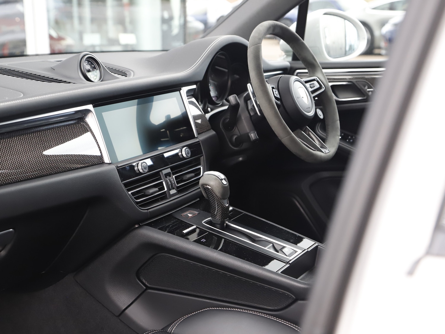 Used Porsche Macan 2023 for sale - 78067964: Photo 23