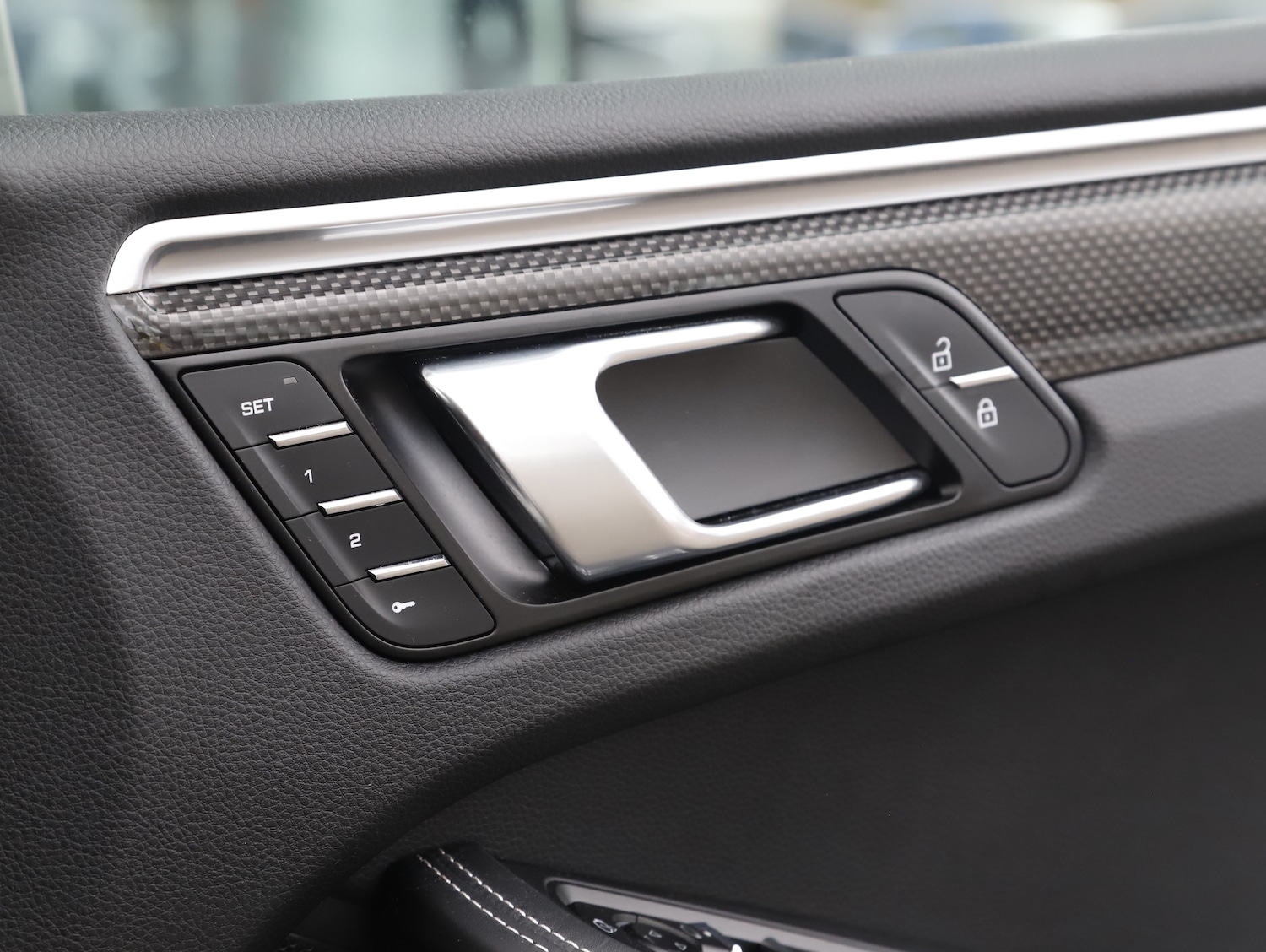 Used Porsche Macan 2023 for sale - 78067964: Photo 34