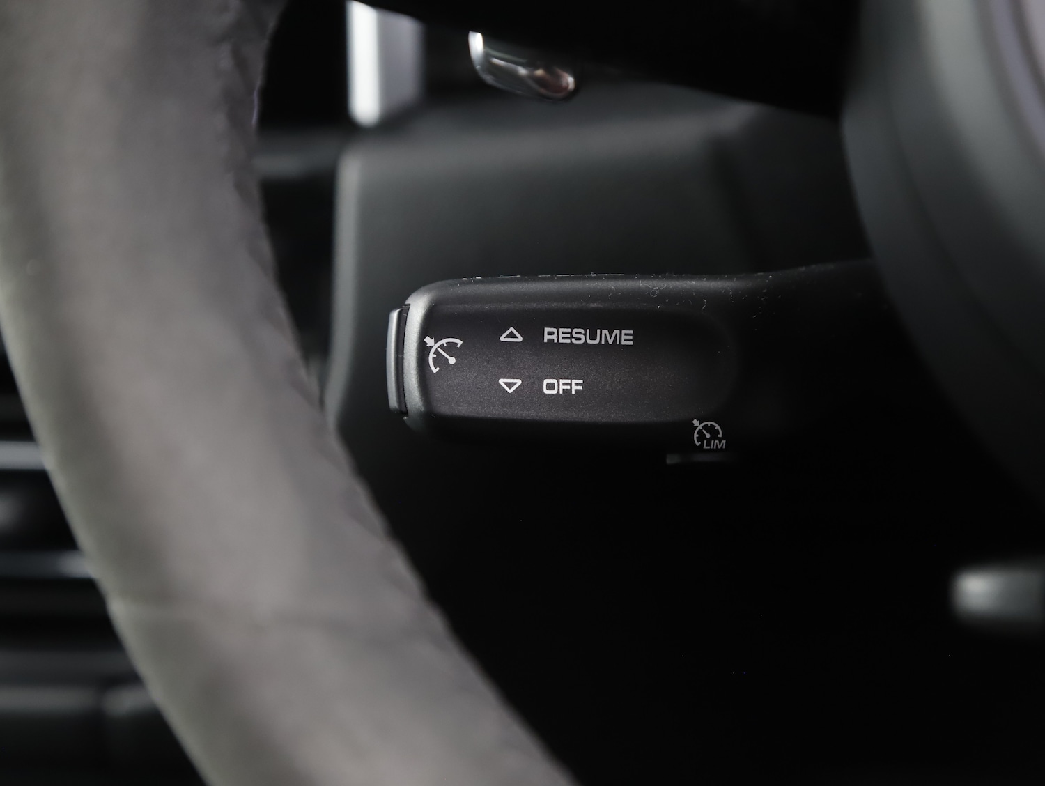 Used Porsche Macan 2023 for sale - 78067964: Photo 41