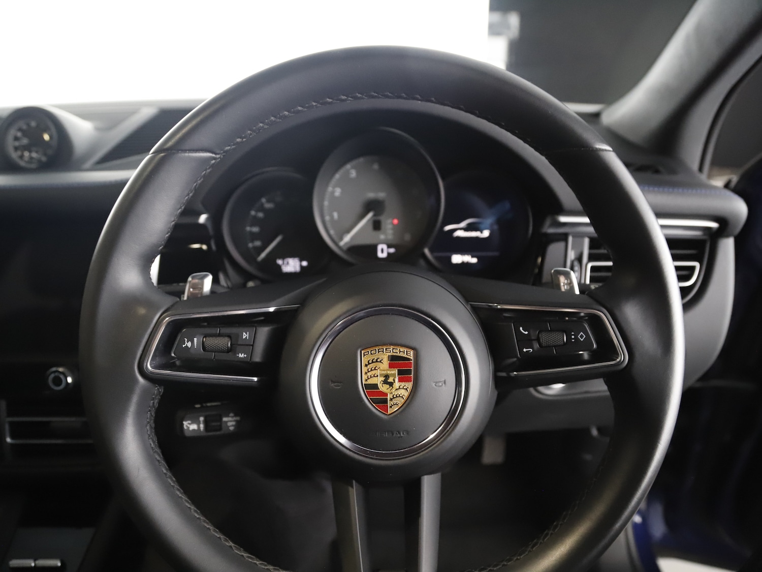 Used Porsche Macan 2021 for sale - 75911022: Photo 20