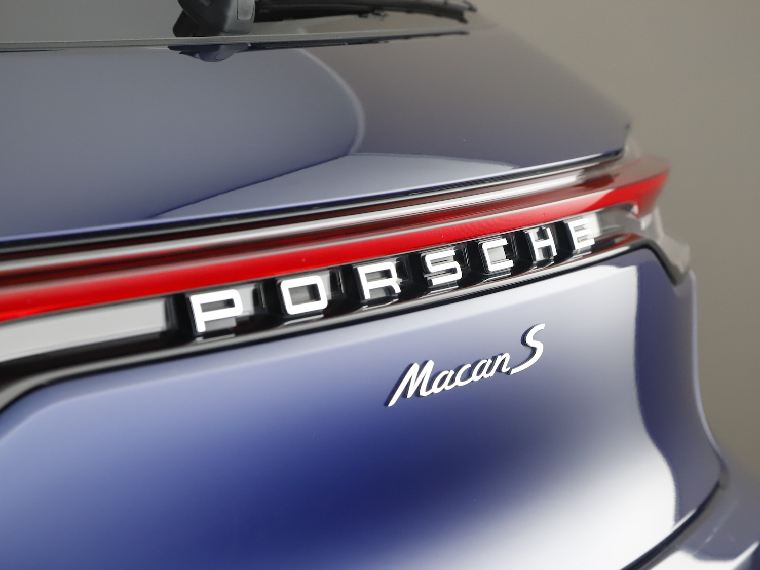 Used Porsche Macan 2021 for sale - 75911022: Photo 24