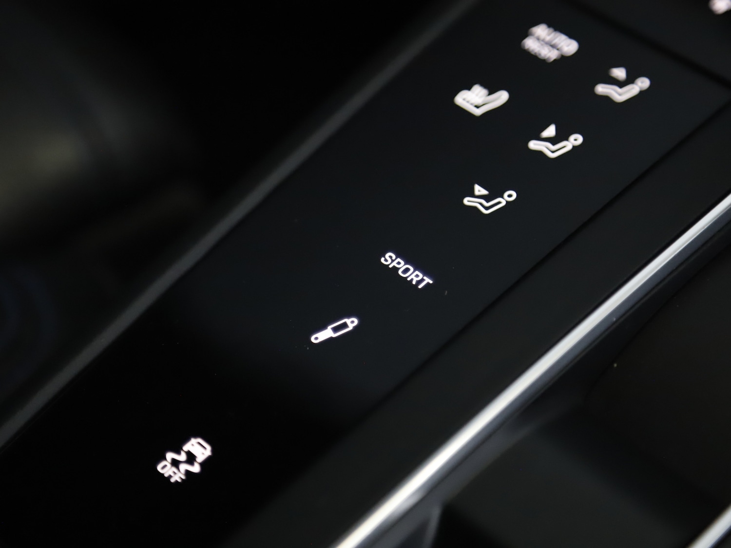 Used Porsche Macan 2021 for sale - 75911022: Photo 26