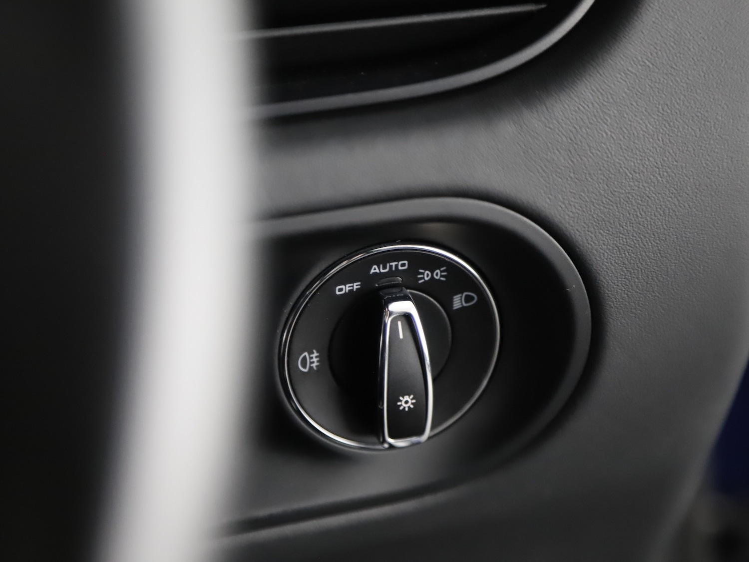 Used Porsche Macan 2021 for sale - 75911022: Photo 30