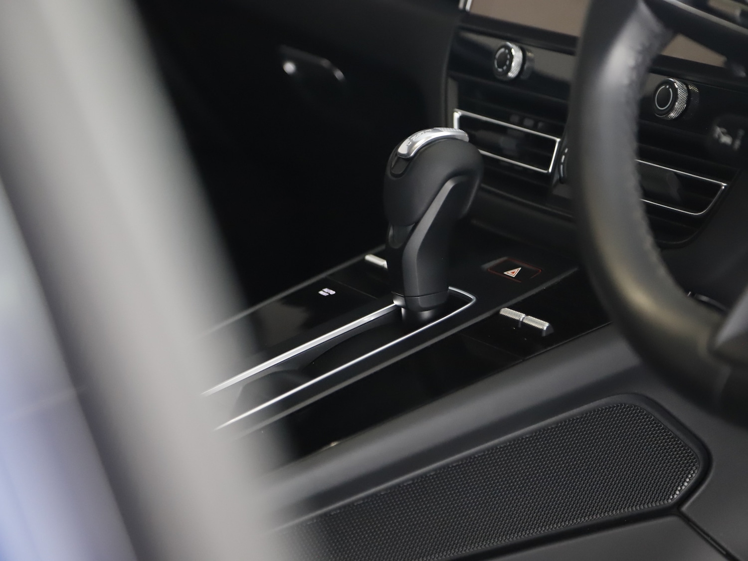 Used Porsche Macan 2021 for sale - 75911022: Photo 33