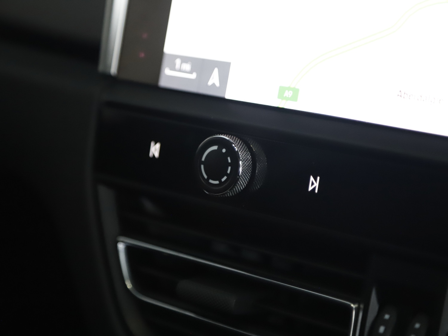 Used Porsche Macan 2021 for sale - 75911022: Photo 35