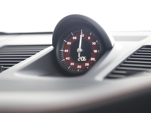 Used Porsche 911 2025 for sale - 75474149: Photo 43