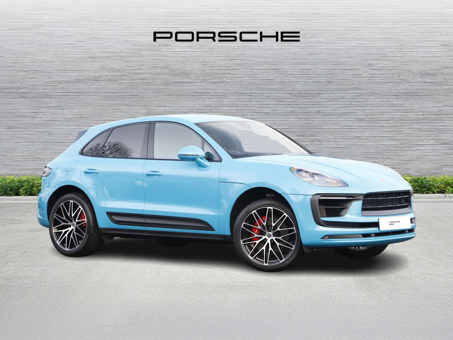 Used Porsche Macan 2022 for sale - 77463305: Photo 2