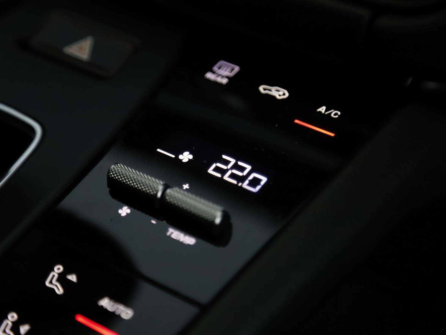 Used Porsche Macan 2022 for sale - 77463305: Photo 36