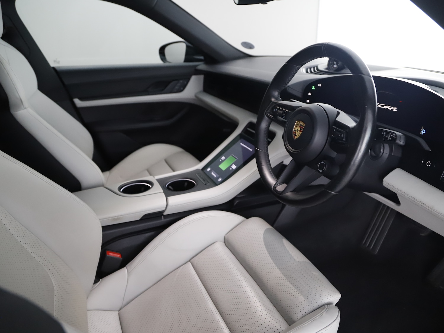 Used Porsche Taycan 2022 for sale - 75776714: Photo 17