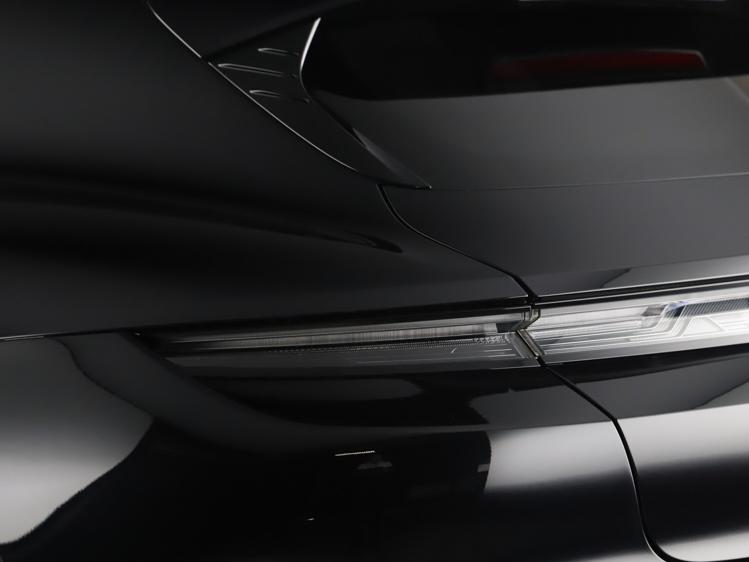 Used Porsche Taycan 2022 for sale - 75776714: Photo 42