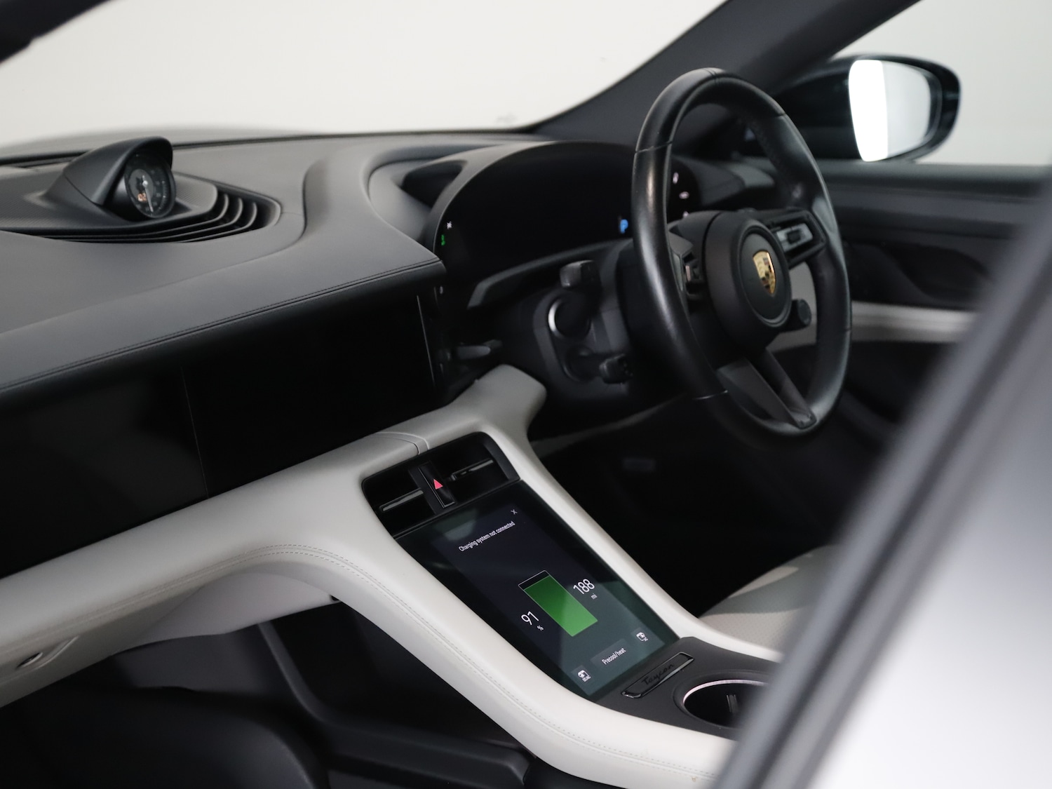 Used Porsche Taycan 2022 for sale - 75776714: Photo 46