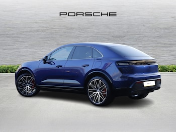 Used Porsche Macan 2025 for sale - 77211663: Photo