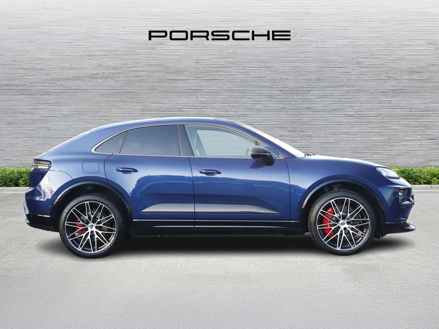 Used Porsche Macan 2025 for sale - 77211663: Photo 9