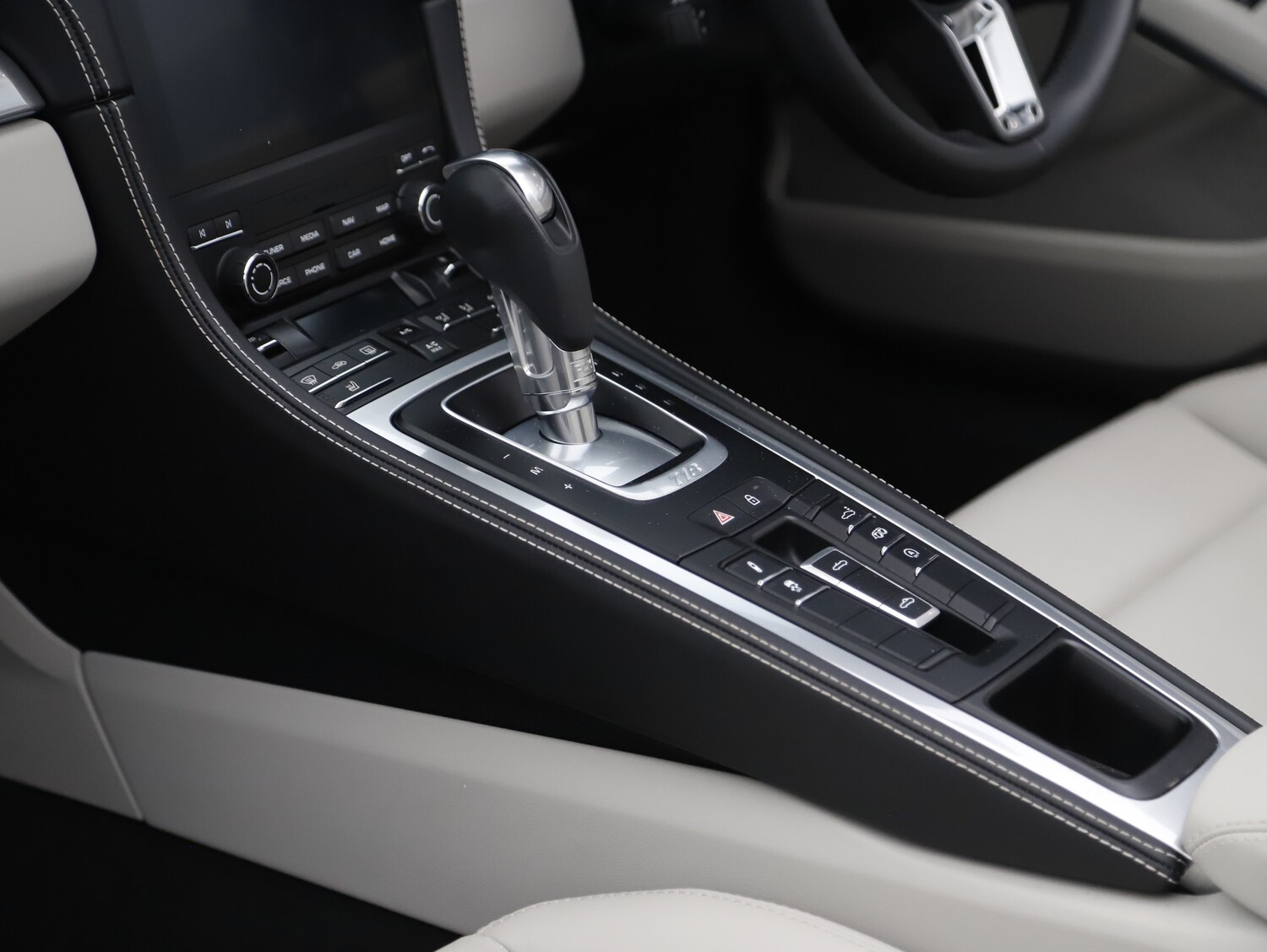 Used Porsche Boxster 2023 for sale - 77935791: Photo 16