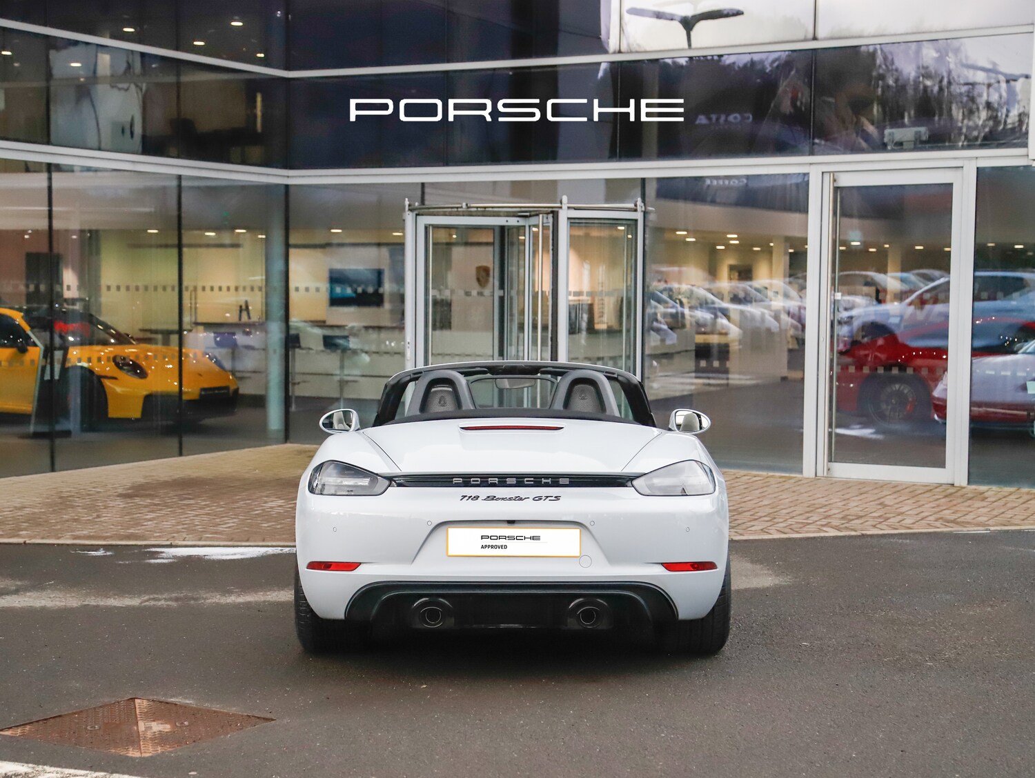 Used Porsche Boxster 2023 for sale - 77935791: Photo 8