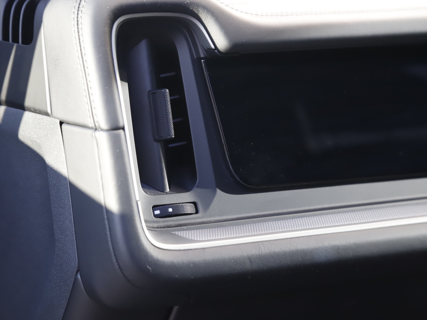 Used Porsche Cayenne 2025 for sale - 77382219: Photo 43