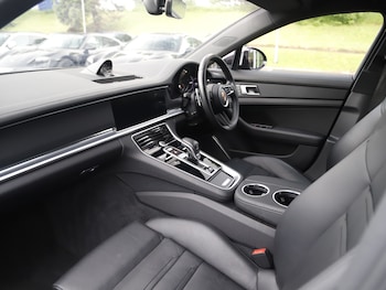 Used Porsche Panamera 2023 for sale - 78780063: Photo