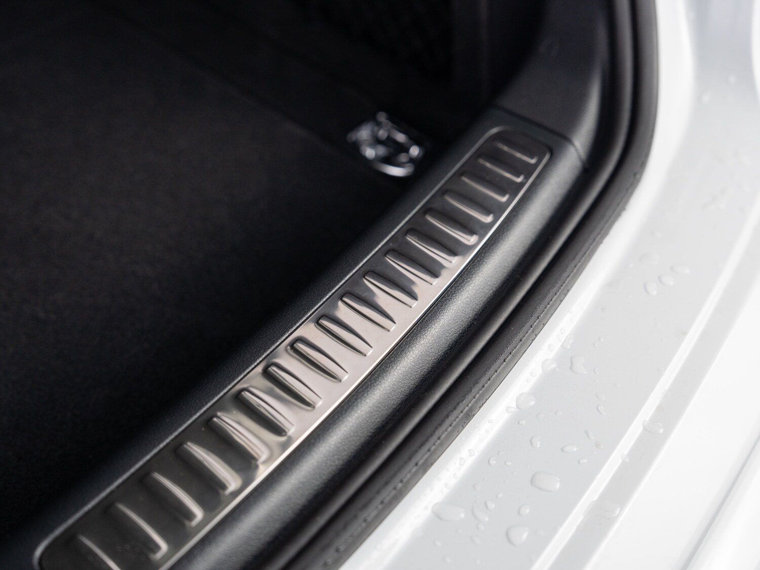 Used Porsche Macan 2025 for sale - 76209965: Photo 18