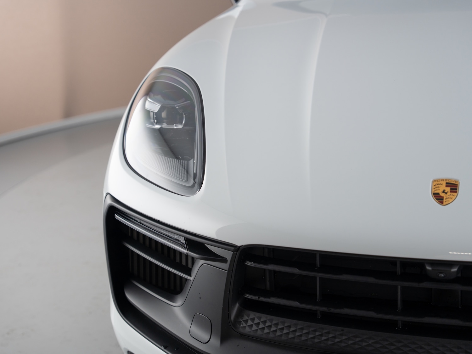 Used Porsche Macan 2025 for sale - 76209965: Photo 19