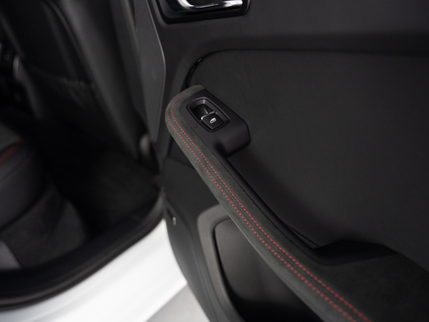 Used Porsche Macan 2025 for sale - 76209965: Photo 28