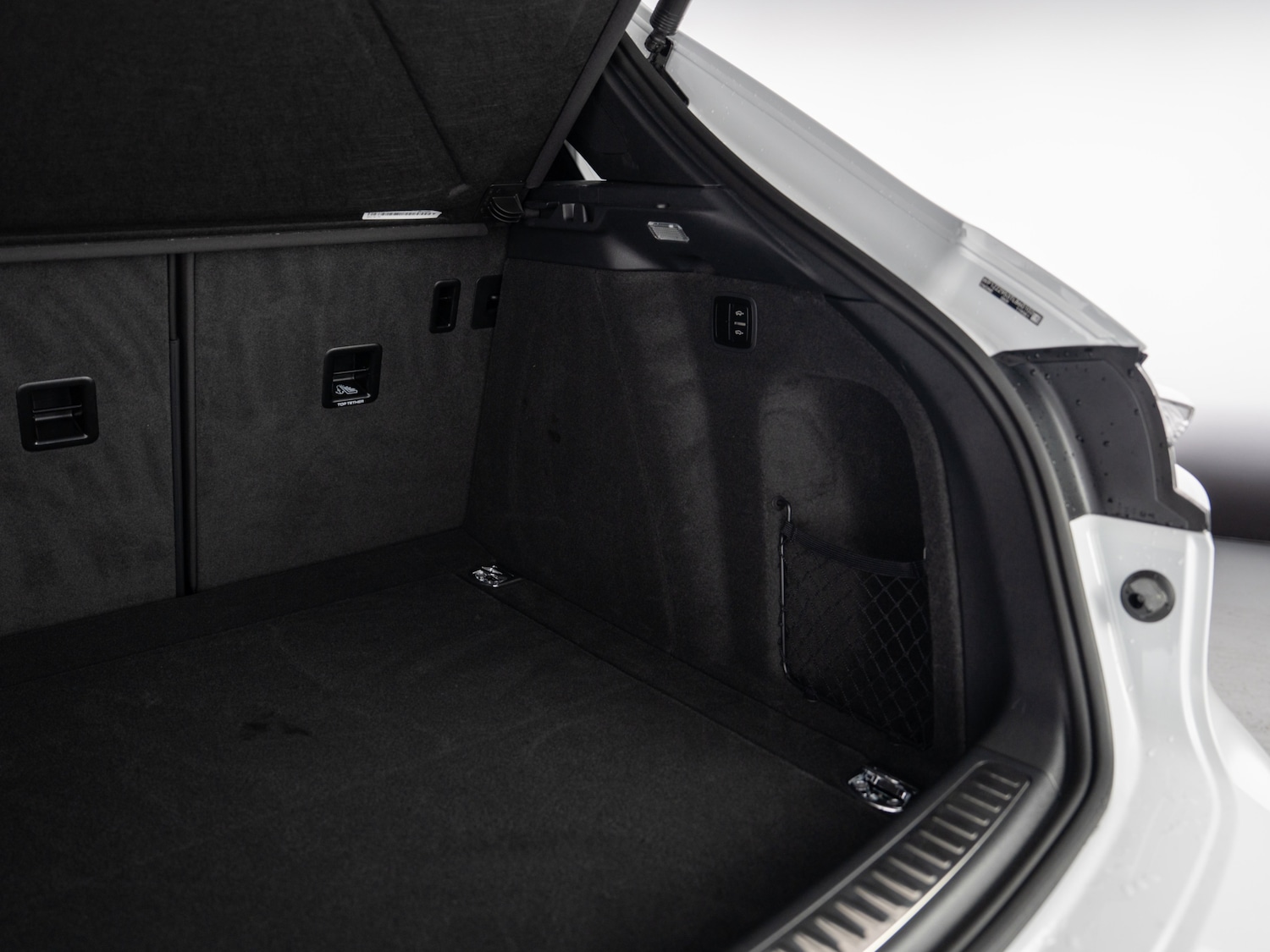 Used Porsche Macan 2025 for sale - 76209965: Photo 33