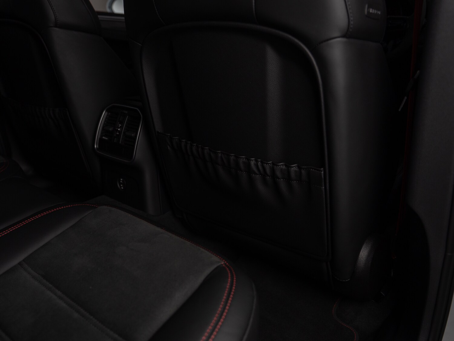 Used Porsche Macan 2025 for sale - 76209965: Photo 41