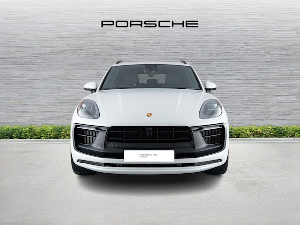 Used Porsche Macan 2025 for sale - 76209965: Photo 5