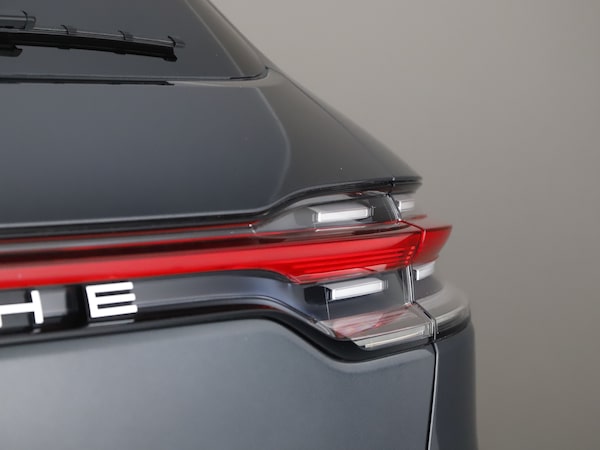 Used Porsche Macan 2024 for sale - 76235165: Photo 10