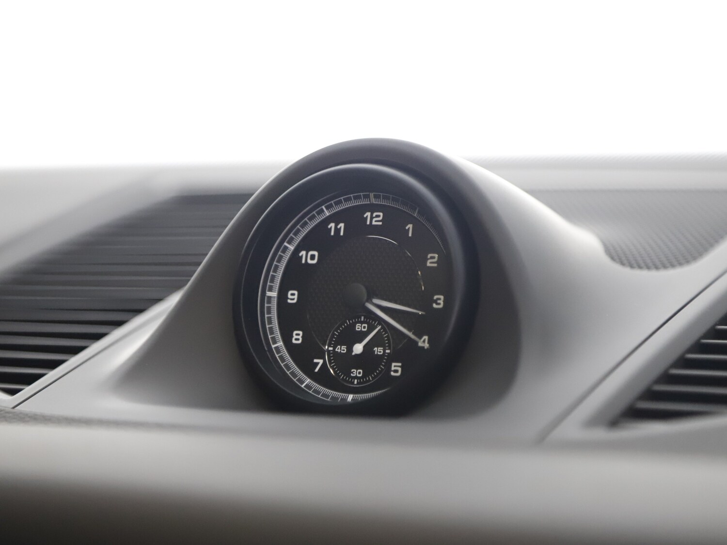 Used Porsche Macan 2024 for sale - 76235165: Photo 39