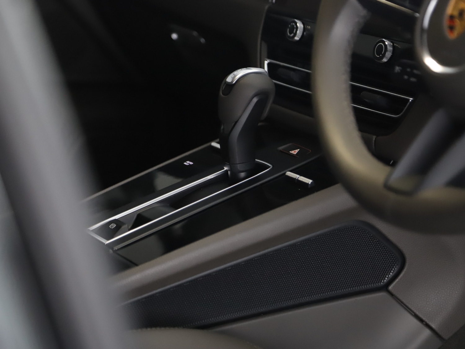 Used Porsche Macan 2024 for sale - 76235165: Photo 40