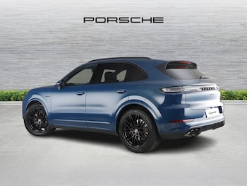 Used Porsche Cayenne 2025 for sale - 75488402: Photo