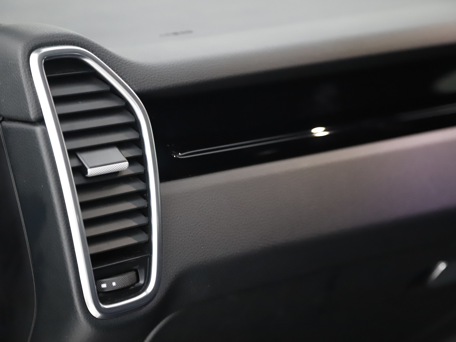 Used Porsche Cayenne 2019 for sale - 76469145: Photo 18