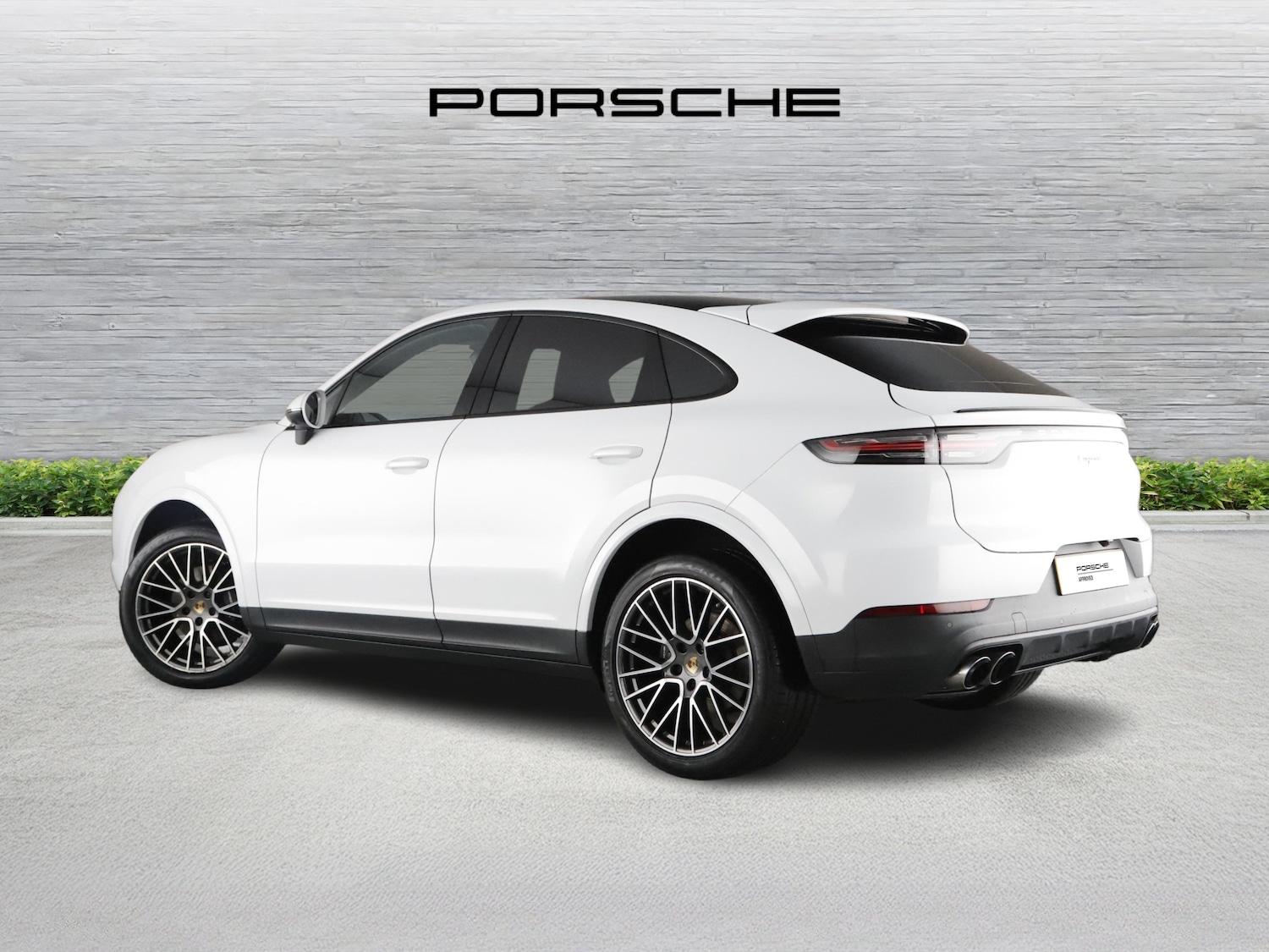 Used Porsche Cayenne 2019 for sale - 76469145: Photo 2