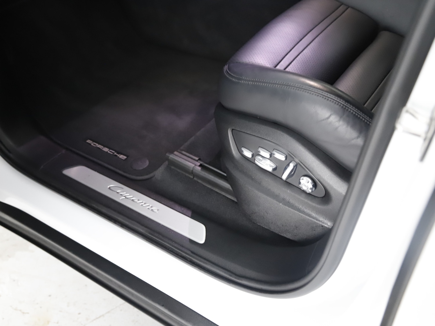 Used Porsche Cayenne 2019 for sale - 76469145: Photo 22