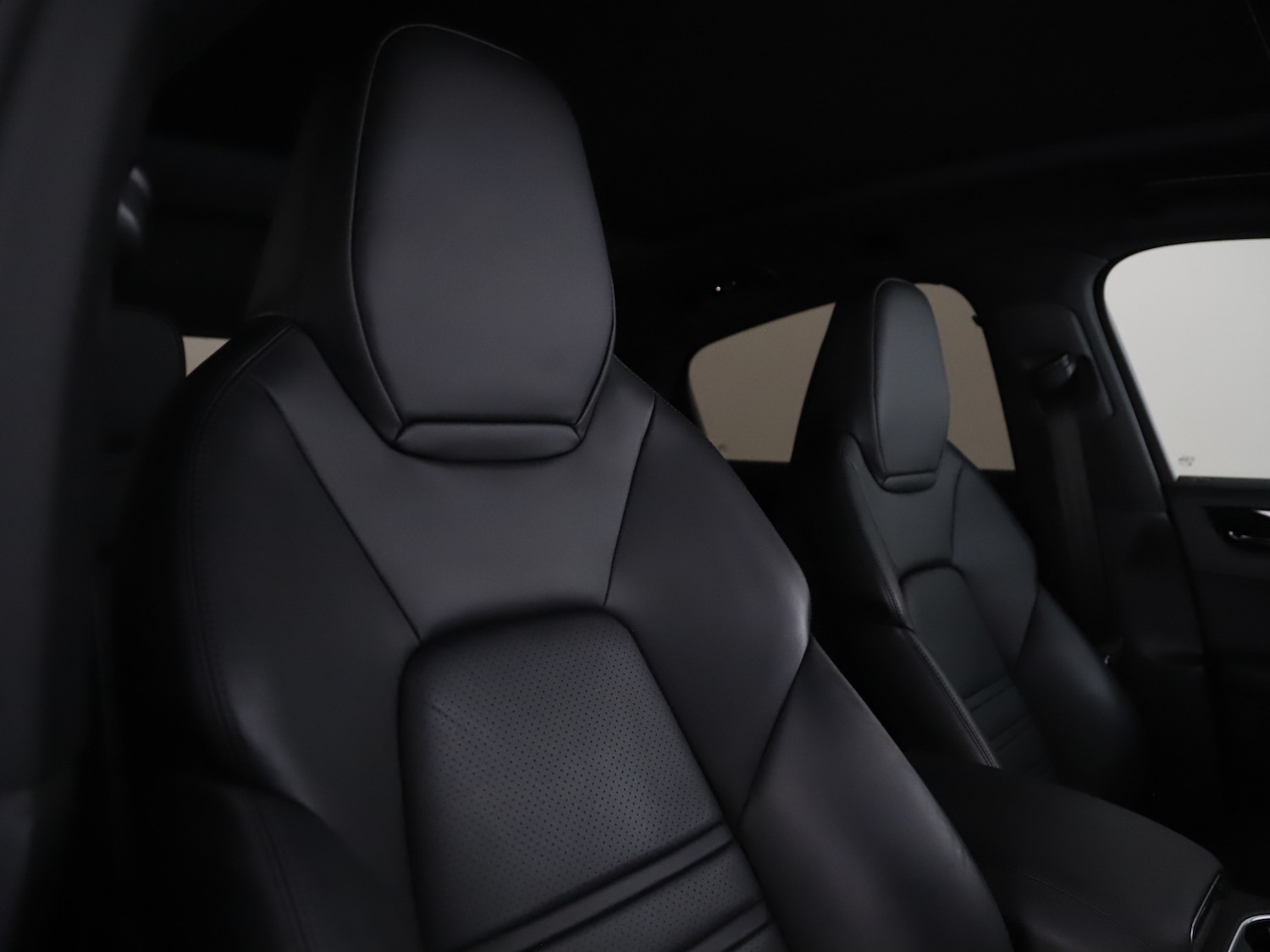 Used Porsche Cayenne 2019 for sale - 76469145: Photo 34