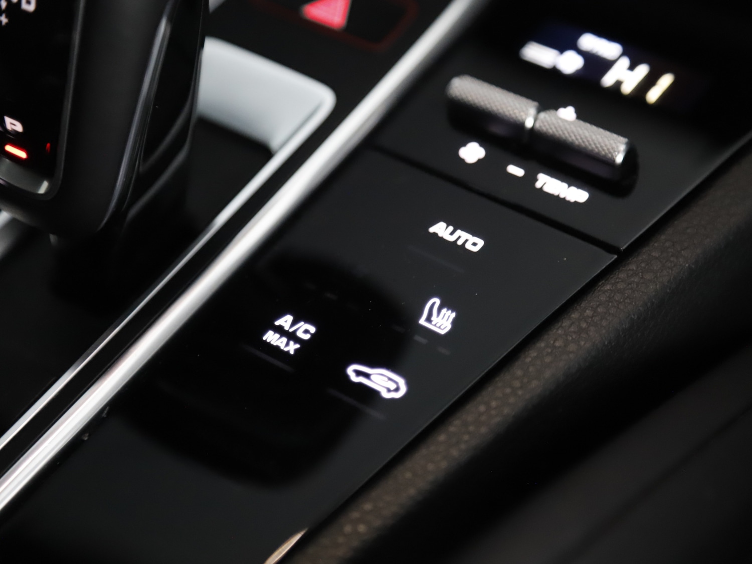 Used Porsche Cayenne 2019 for sale - 76469145: Photo 41