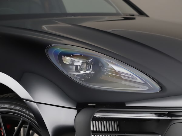 Used Porsche Macan 2025 for sale - 76184795: Photo 17