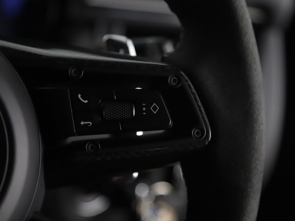 Used Porsche Macan 2025 for sale - 76184795: Photo 18