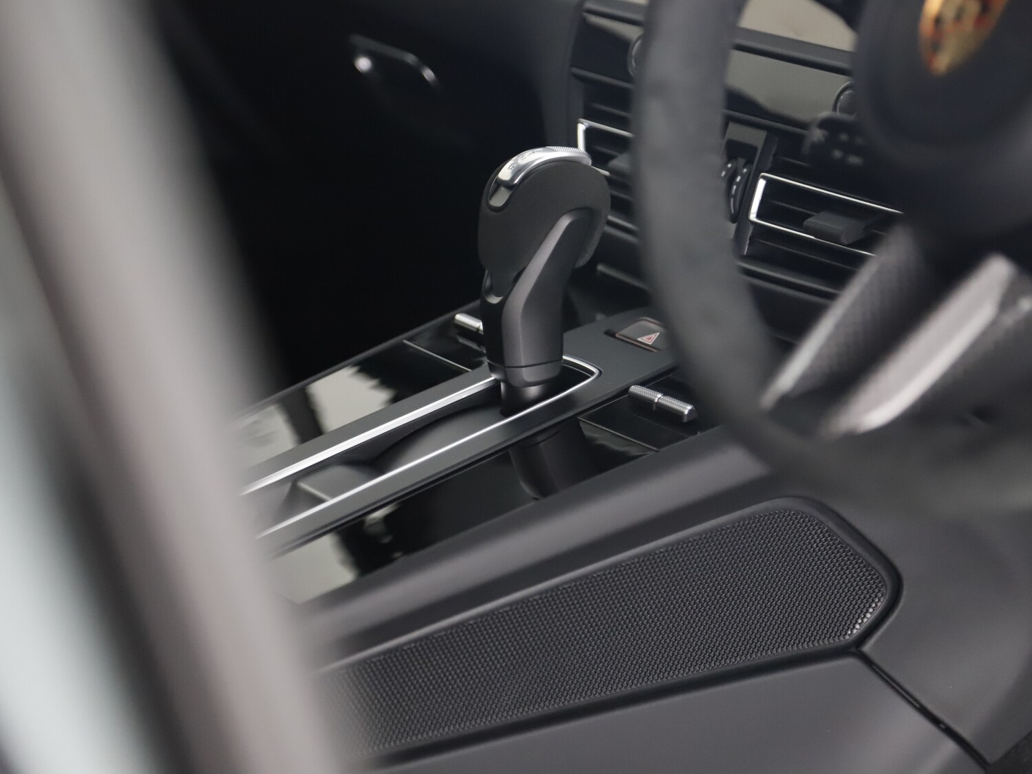 Used Porsche Macan 2025 for sale - 76184795: Photo 36