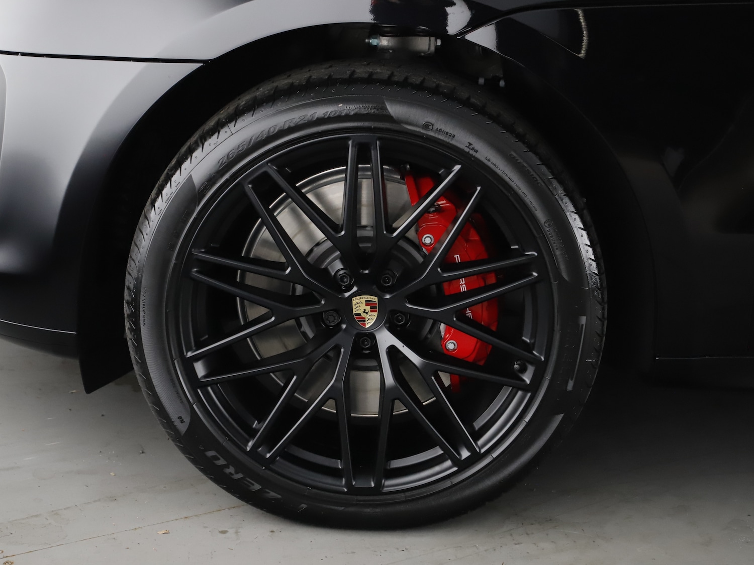 Used Porsche Macan 2025 for sale - 76184795: Photo 4