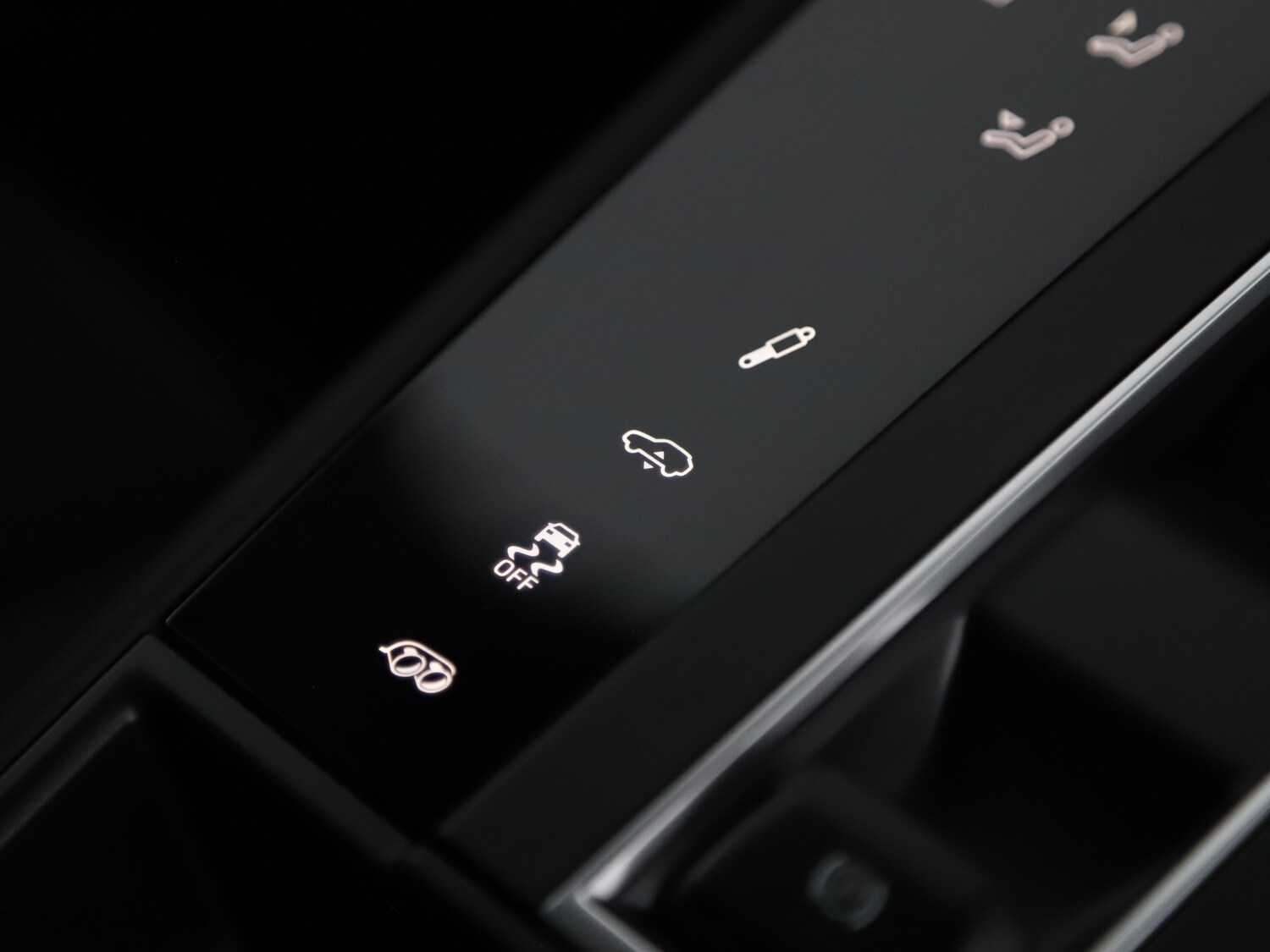 Used Porsche Macan 2025 for sale - 76184795: Photo 46