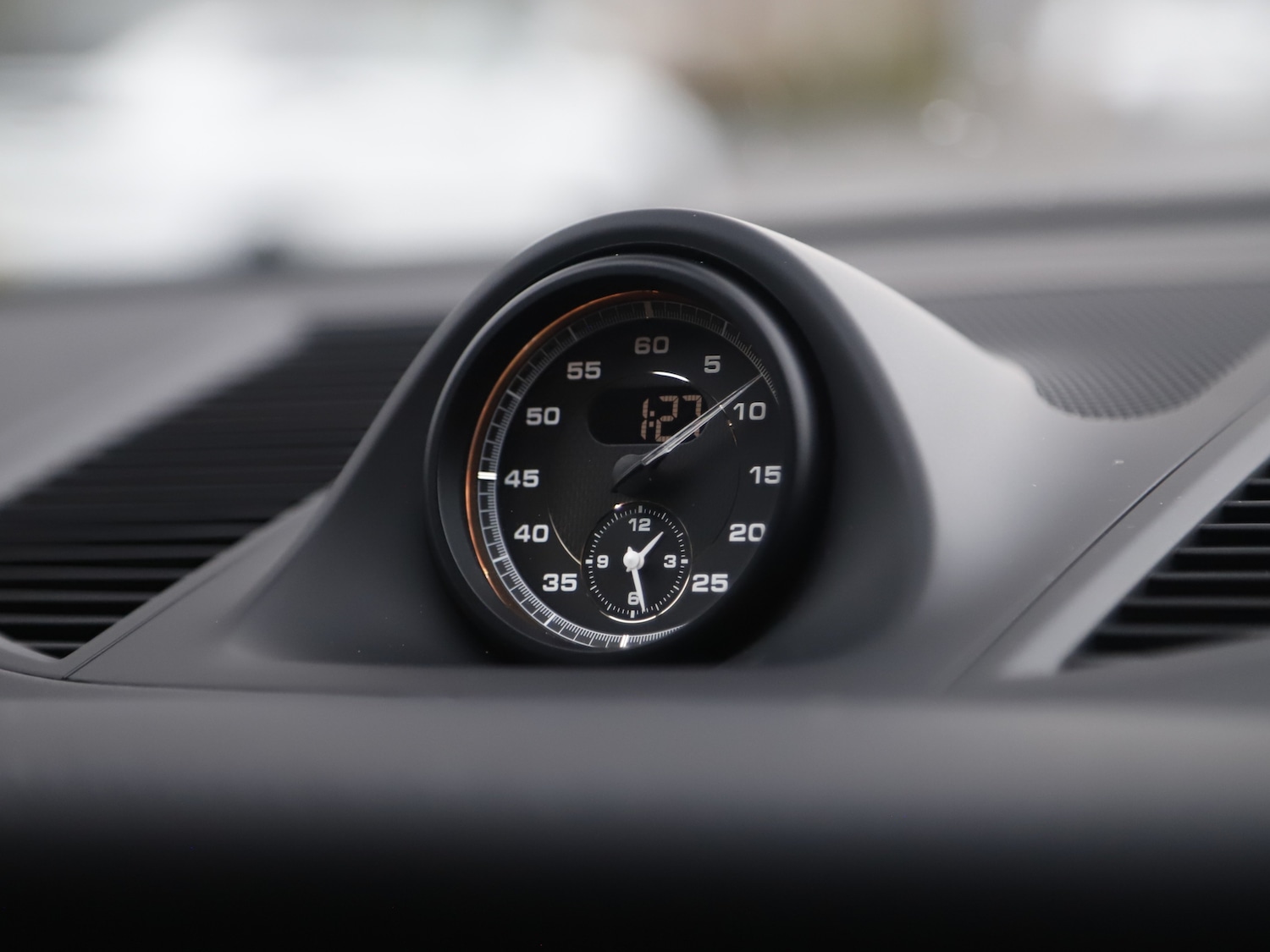 Used Porsche Macan 2023 for sale - 77408833: Photo 11