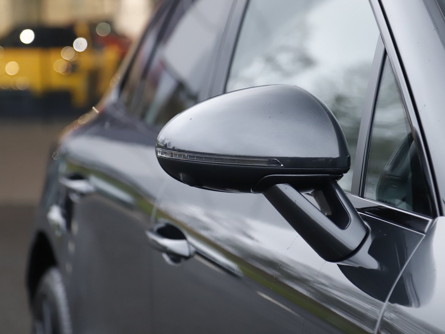 Used Porsche Macan 2023 for sale - 77408833: Photo 13