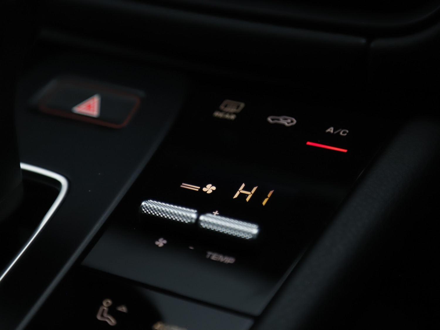 Used Porsche Macan 2023 for sale - 77408833: Photo 19