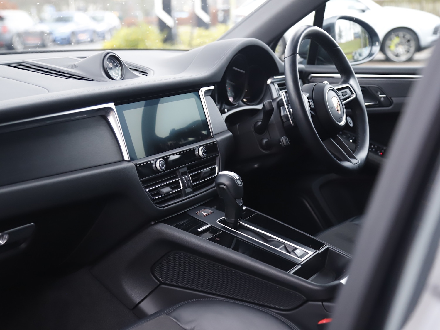 Used Porsche Macan 2023 for sale - 77408833: Photo 33