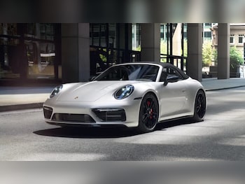 Porsche - 911