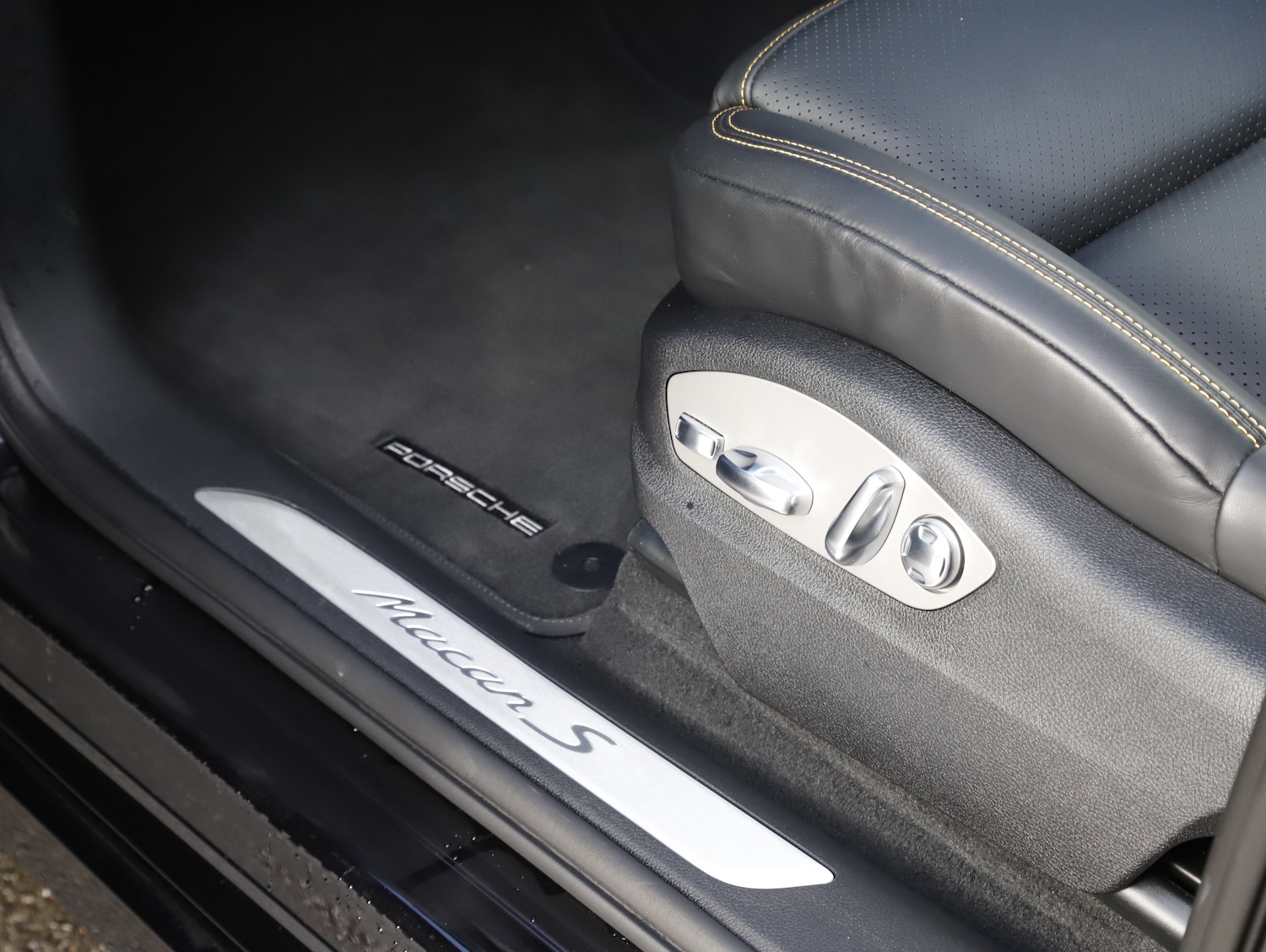 Used Porsche Macan 2024 for sale - 77836187: Photo 22