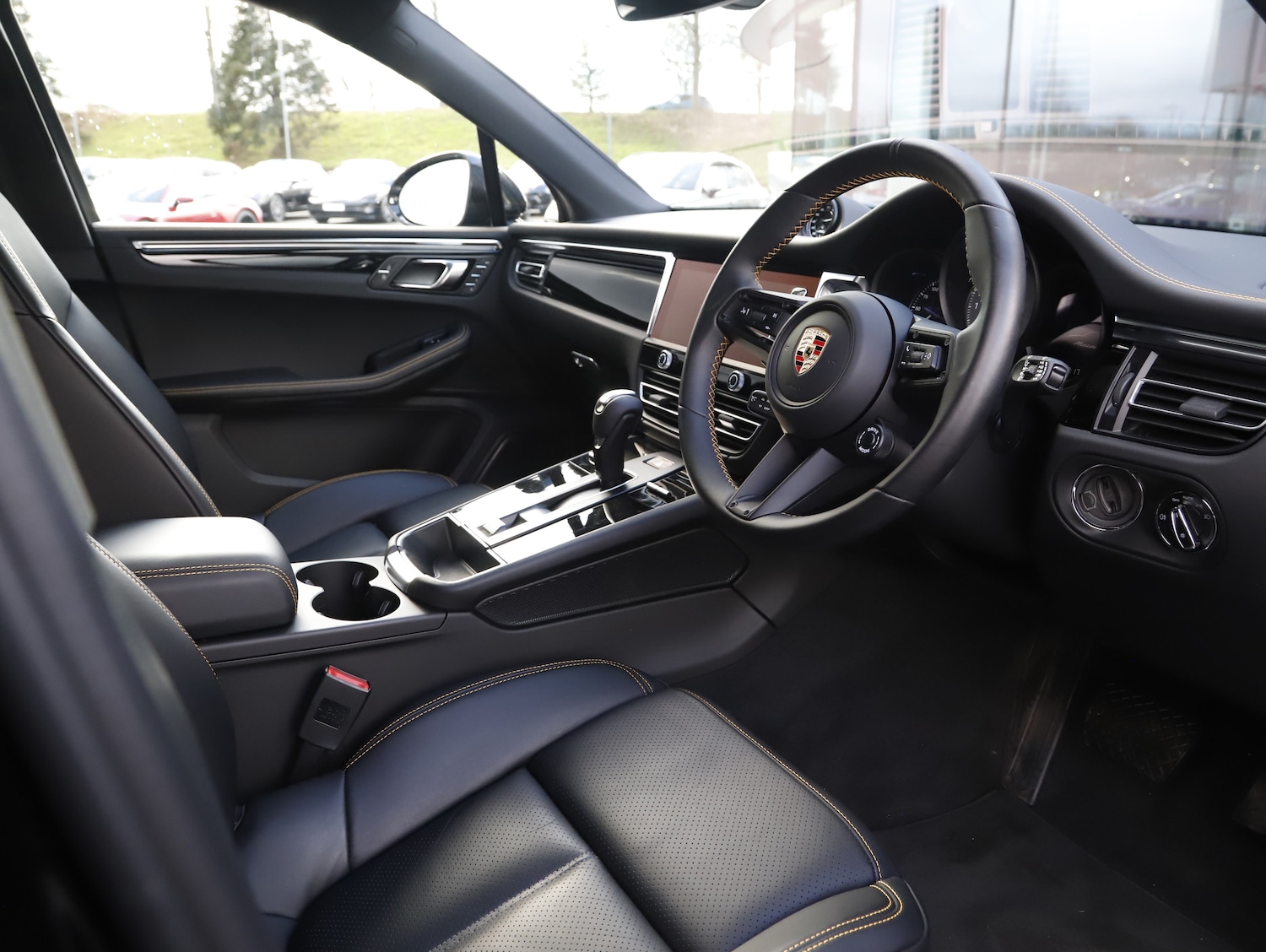 Used Porsche Macan 2024 for sale - 77836187: Photo 25